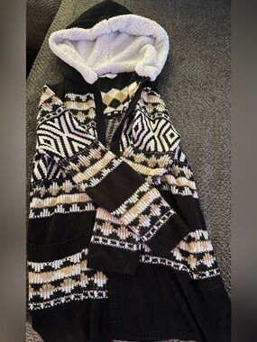“Here comes fall” cardigan😍